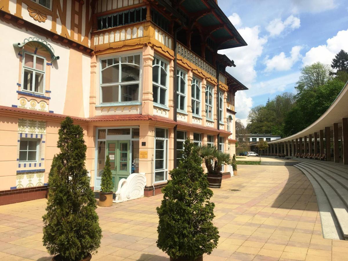 Vila Lužné Luhačovice Esterno foto